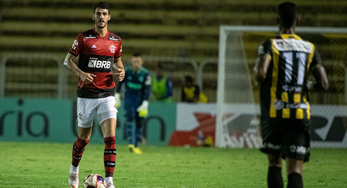 Con tres goles de Pedro, Flamengo gana la Volta Redonda y se acerca a la final del Carioca